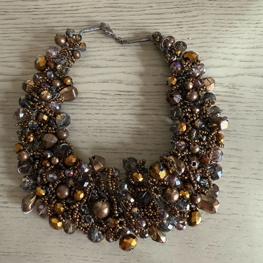 Statement bib Necklace